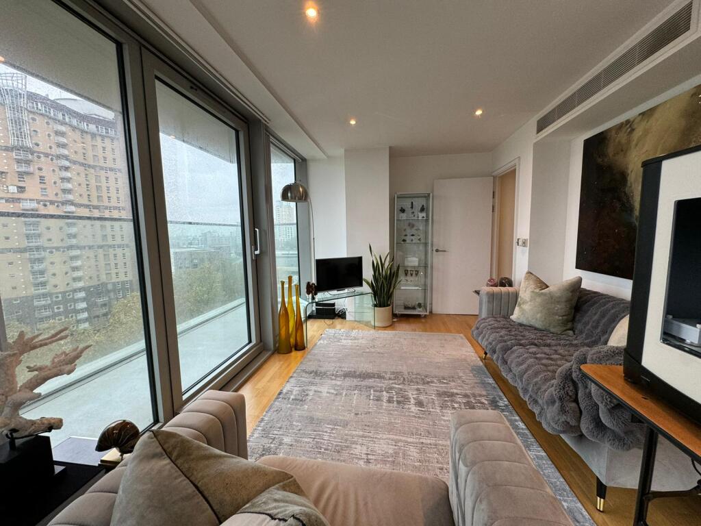 Main image of property: Landmark West Tower, Marsh Wall, Tower Hamlets, London