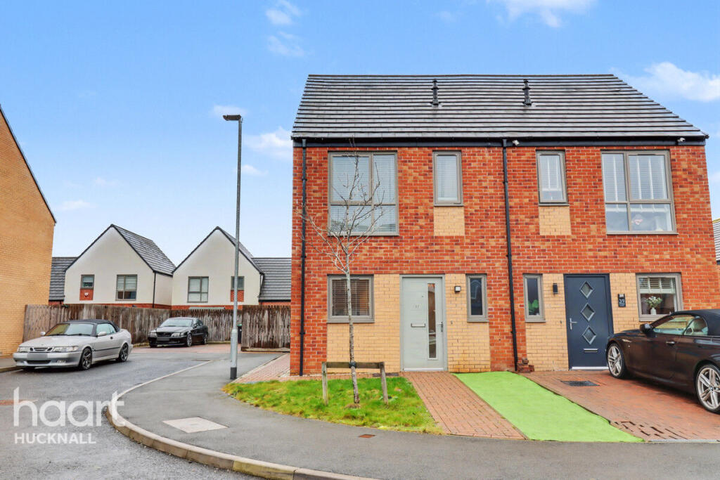 2-bed semi-detached on Harker Close, Nottingham, £198,000