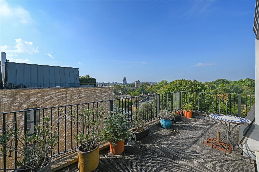Main image of property: Parkview Court, 38 Fulham High Street, Fulham, London, SW6