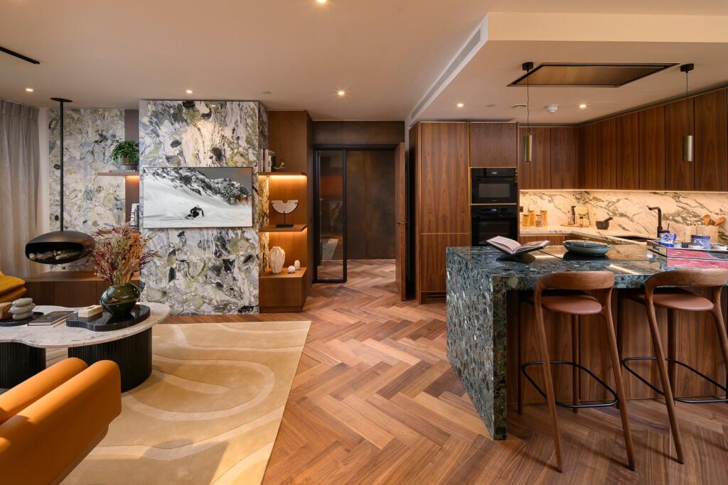 Main image of property: London Dock, 9 Arrival Square, Wapping, E1W