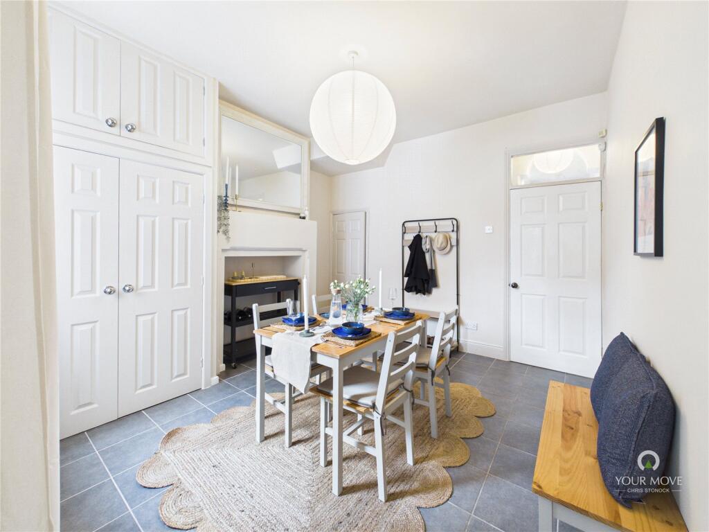 House in Gateshead, Bensham - More