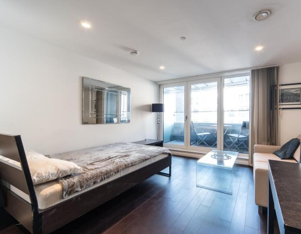 Main image of property: Eagle Point, City Road, London EC1V