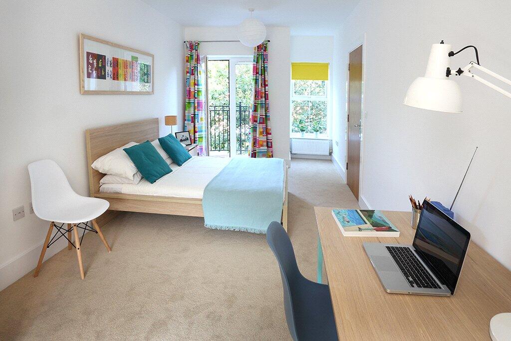 6 bedroom terraced house for rent