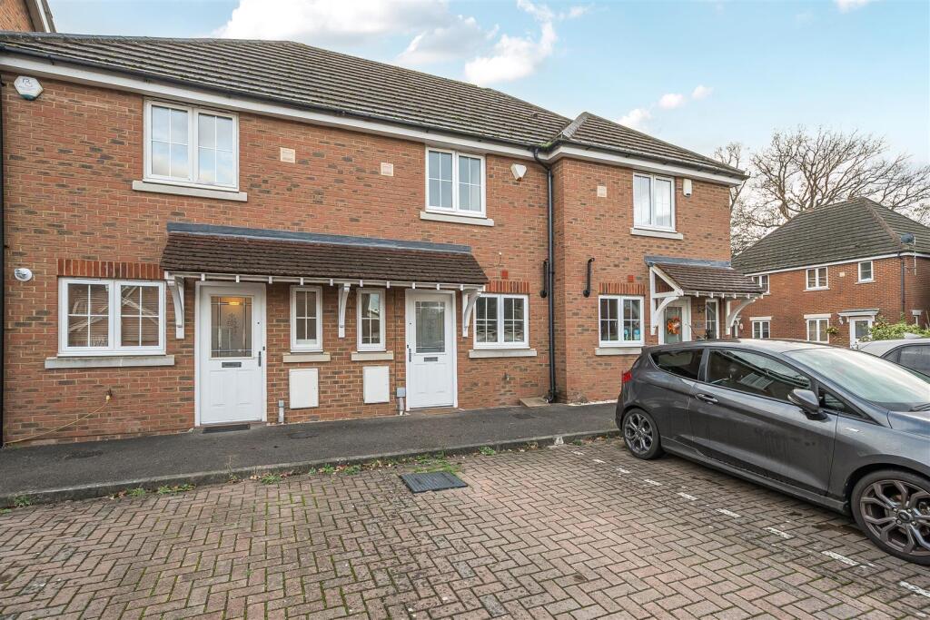 Barley Gardens, Winnersh, Berkshire RG41 5JL photo 2