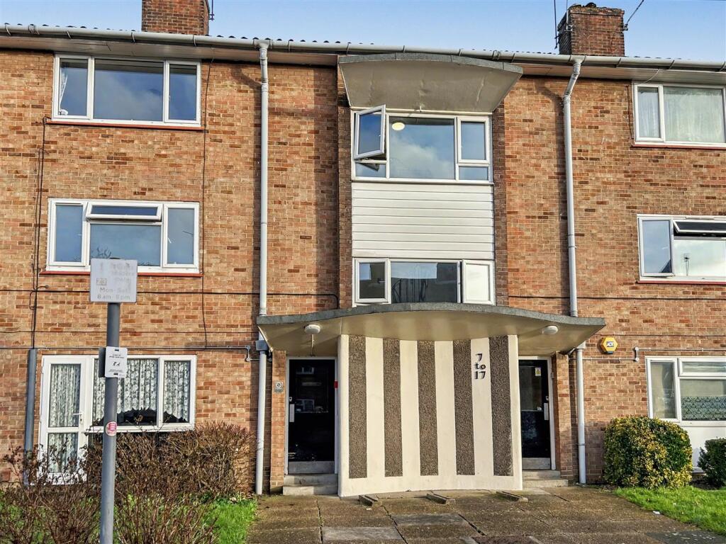 Main image of property: Baker Street, Chelmsford