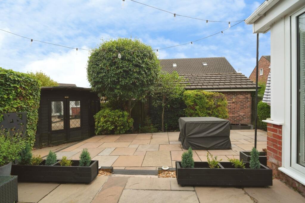 House in Bolton, Greater Manchester - View 4