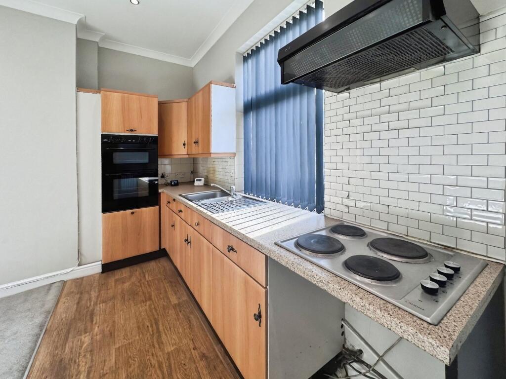 Additional image 3 of South Parade, Cleckheaton, BD19