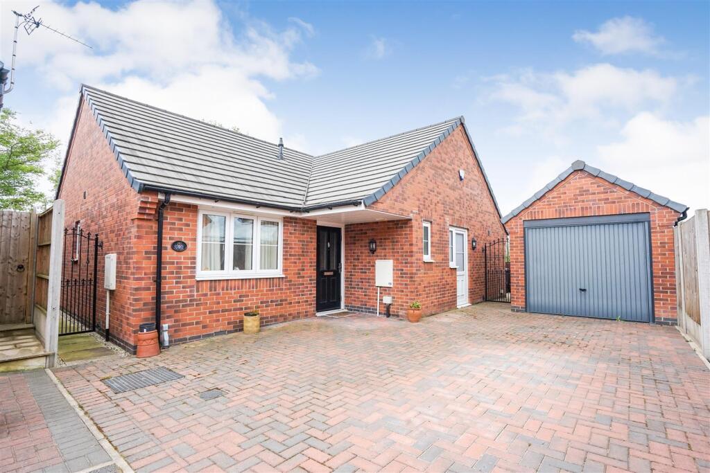 Main image of property: Kirkby Road, Barwell, Leicester