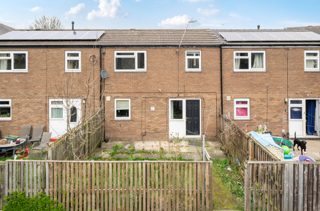 Main image of property: Upper Town Street, Bramley, Leeds, West Yorkshire, LS13