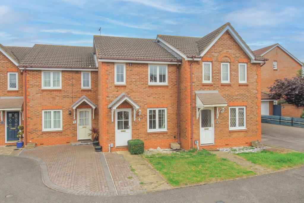 Main image of property: Bishop Close, Leighton Buzzard, LU7