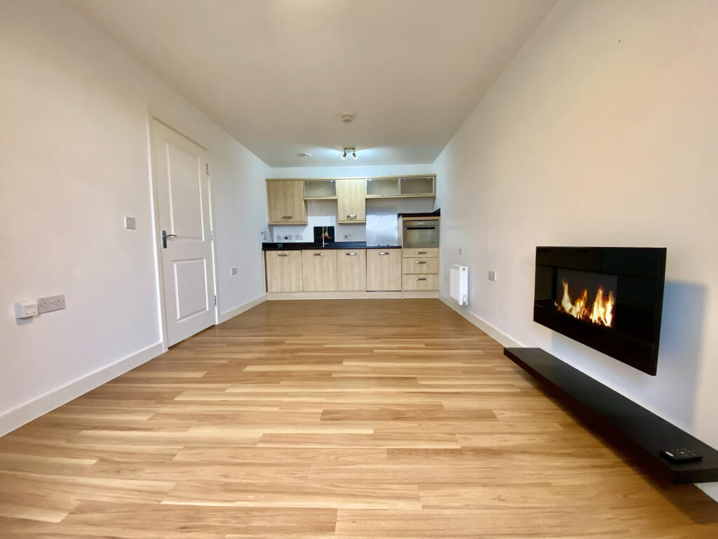 Flat 10, The Moorings, 21 Albert Way, East Cowes, photo 4