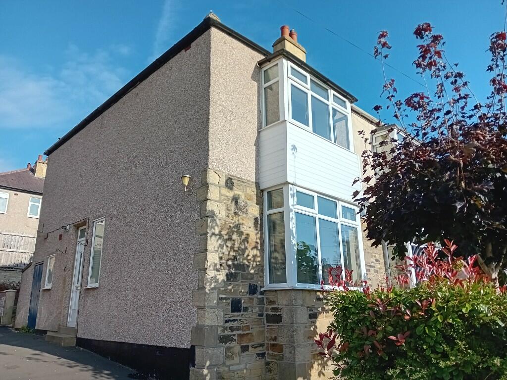 Main image of property: 7 Moorview Drive, Shipley, West Yorkshire BD18 1LP