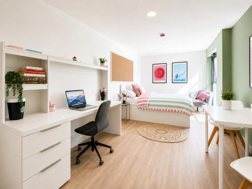 Main image of property: STUDENT, Scholars View, Neal Drive, Cambridge, CB4 2WS