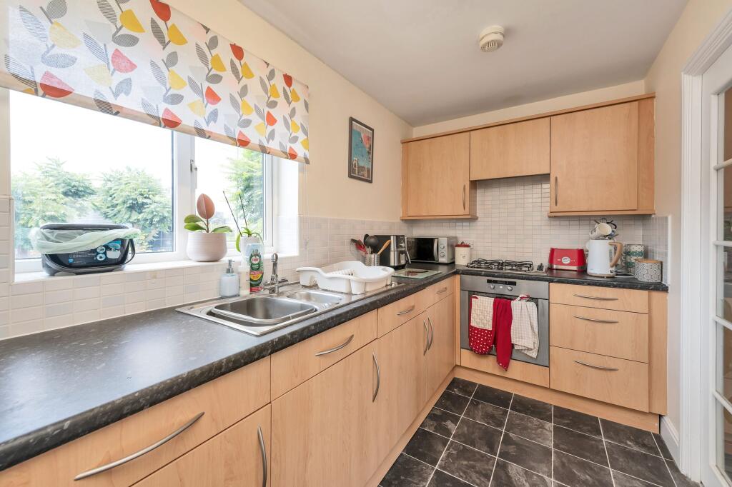Apartment in Stevenage - View 4