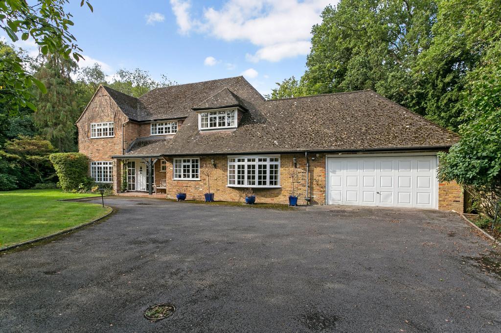 Main image of property: 2 Dukes Kiln Drive, Gerrards Cross, SL9