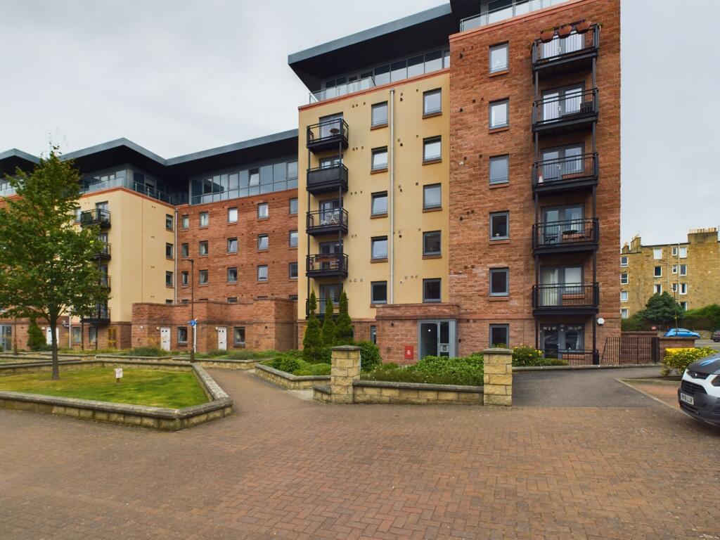 Main image of property: Slateford Gait, Slateford, Edinburgh, EH11