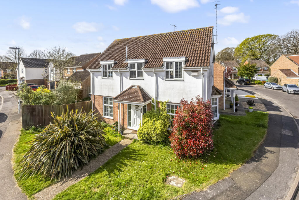 Main image of property: Cypress Avenue, Worthing, BN13