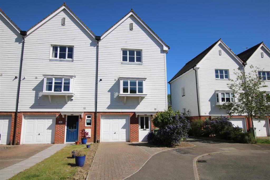 Main image of property: GRANARY CLOSE, HORSHAM