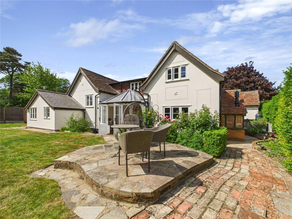 4-bed detached on The Street, Wherstead, Ipswich, Suffolk, IP9, £650,000