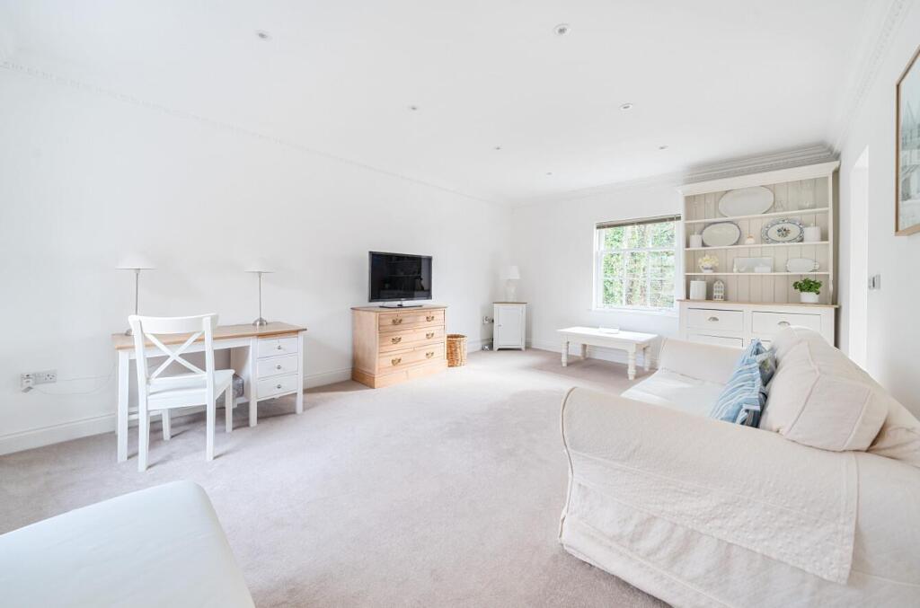 Bridge Park, Twyford, Reading, Berkshire, RG10 - View 3