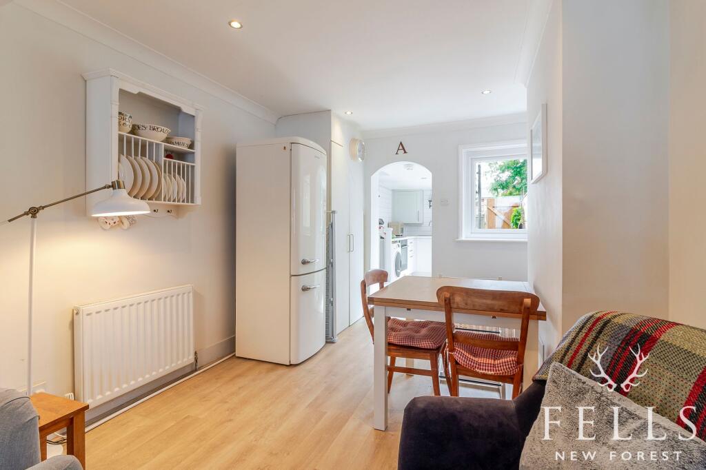 New Street, Ringwood, BH24 photo 4