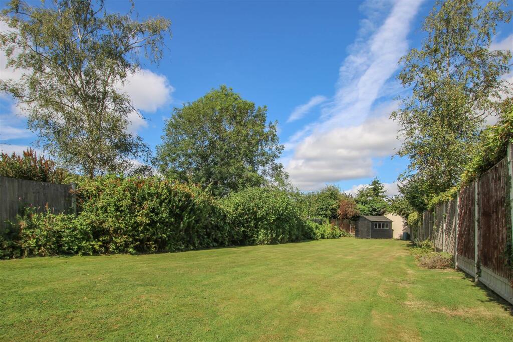 Middle Road, Ingrave, Brentwood photo 2