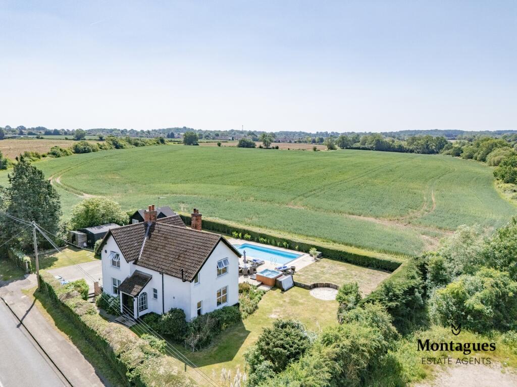 Main image of property: Vicarage Lane West, North Weald, CM16