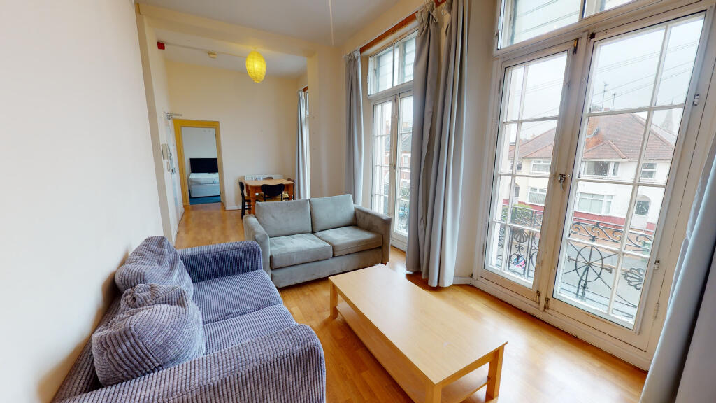2 bedroom flat for rent