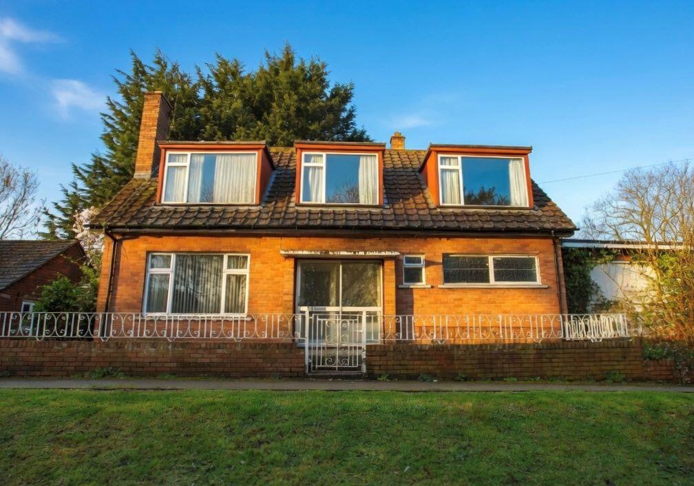 Main image of property: The Glynne, Cornist Road, Flint, Clwyd, CH6 5HG
