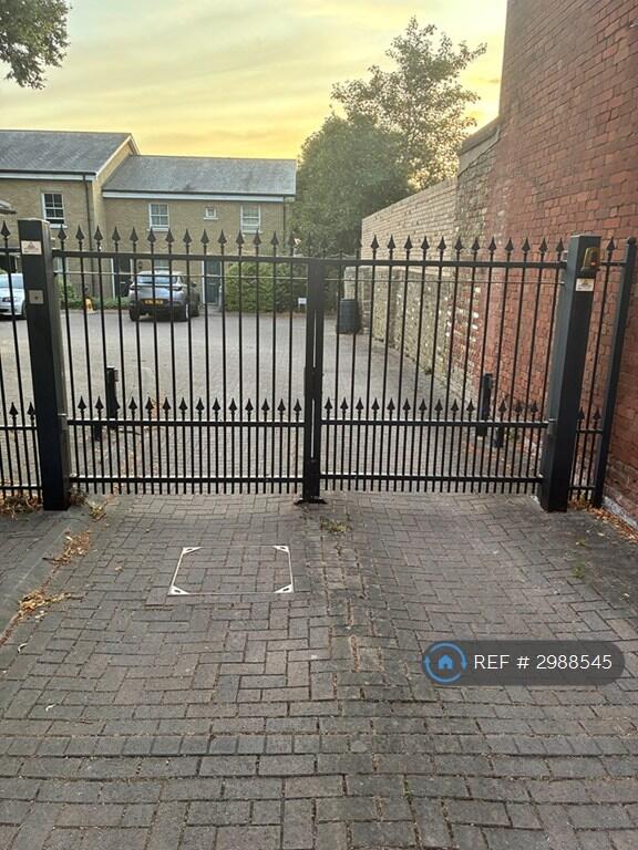 Property photo 10