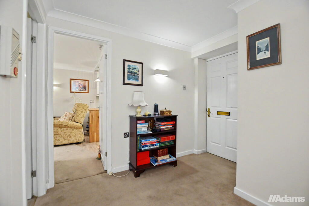 Apartment in Warrington, Hillcliffe, Appleton - View 4