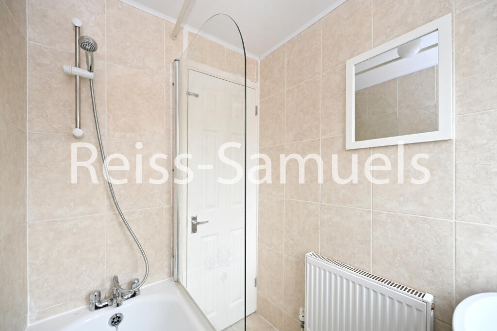 4 bedroom terraced house for rent