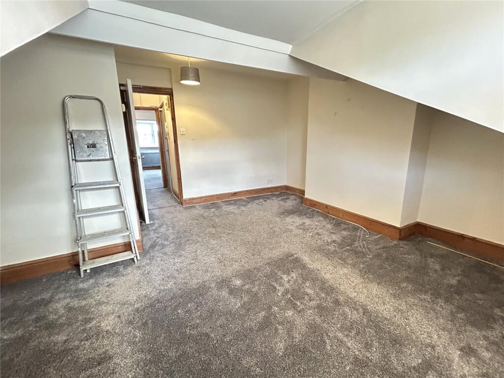 Apartment in York - View 5