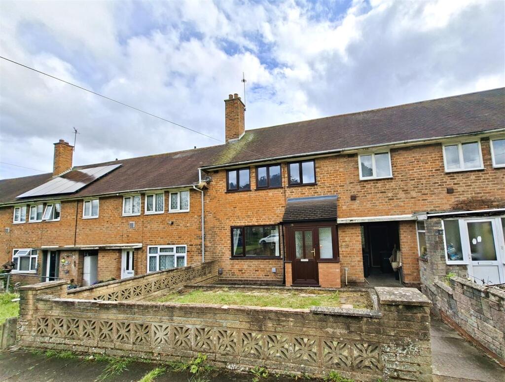 2-bed terraced on Mickleton Avenue, Sheldon, Birmingham, £200,000
