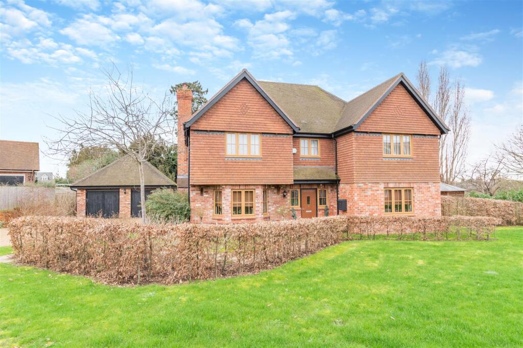 Main image of property: Saxon Way, Tovil