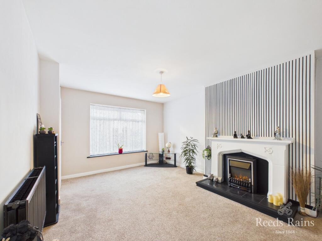 House in Hull, Kingston upon Hull - More