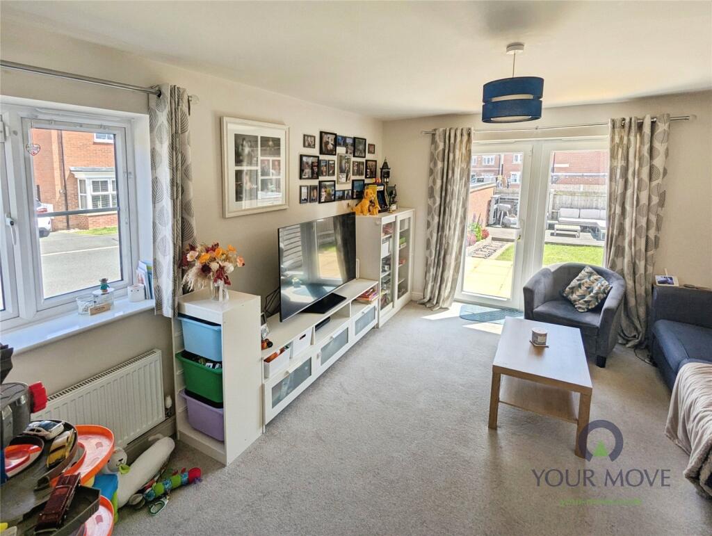 House in Ashfield, Sutton in Ashfield, Nottinghamshire - View 4