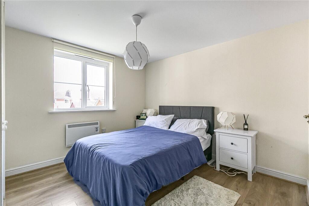 Apartment in Welwyn Hatfield, The Ryde, Hatfield Hyde - More