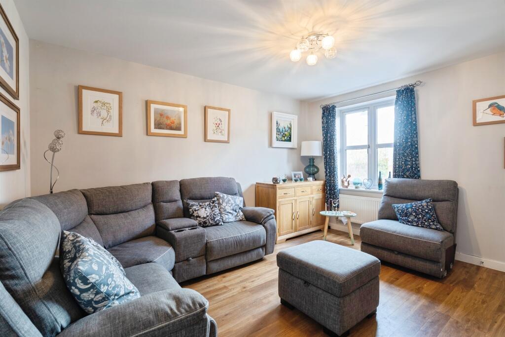 House in Salisbury, Amesbury - View 5
