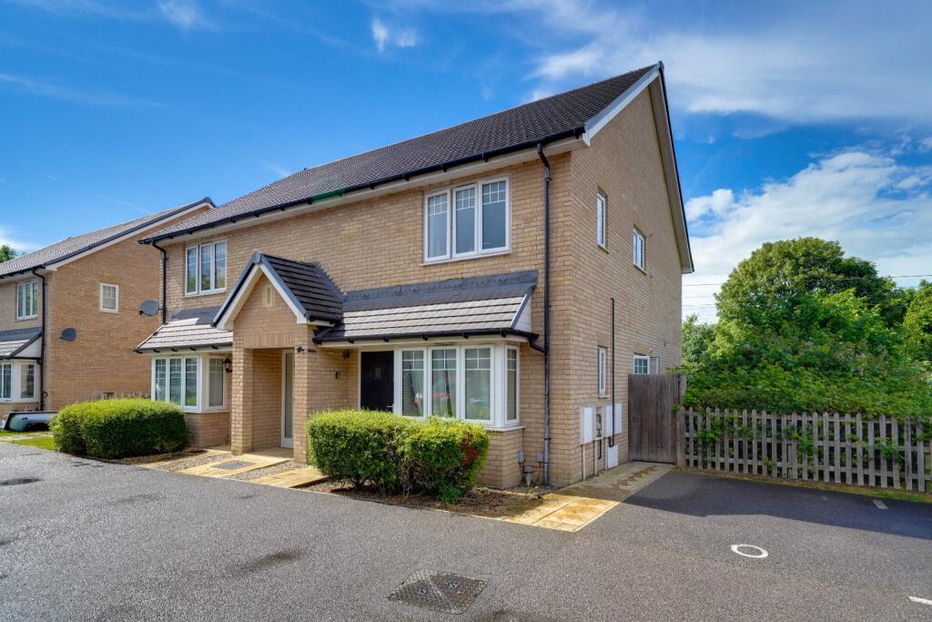 Main image of property: Rosecomb, Royston