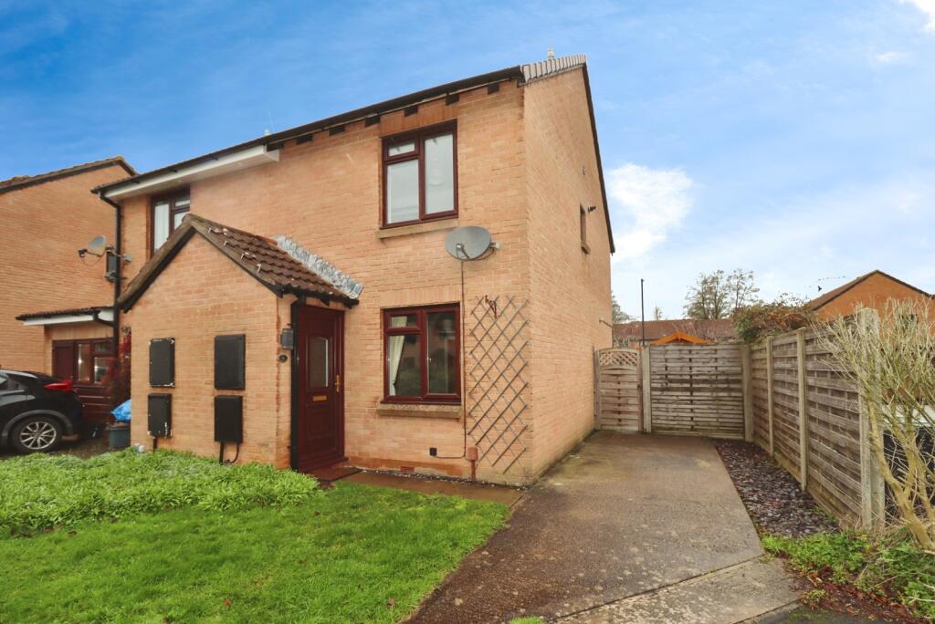 2-bed semi-detached on Wytherlies Drive, Stapleton, Bristol, BS16, £290,000