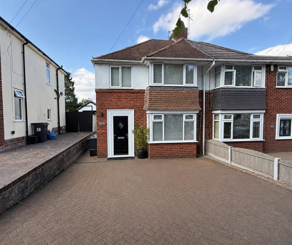 Main image of property: Park Road West, Wollaston, Stourbridge, DY8 3NQ
