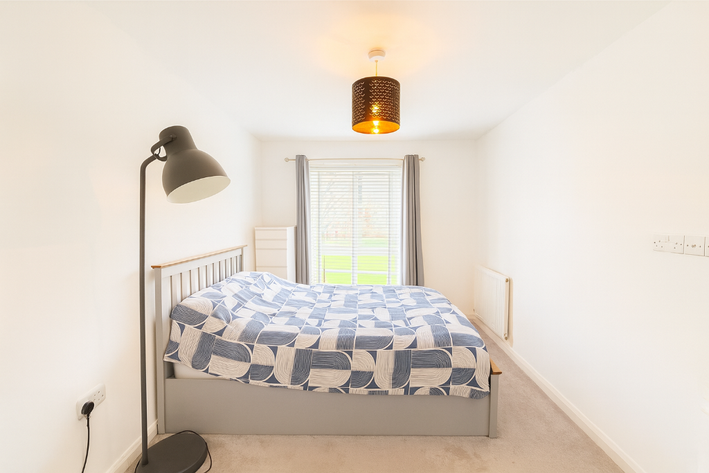 Rodney Drive, Stockport, Greater Manchester, SK6 photo 3