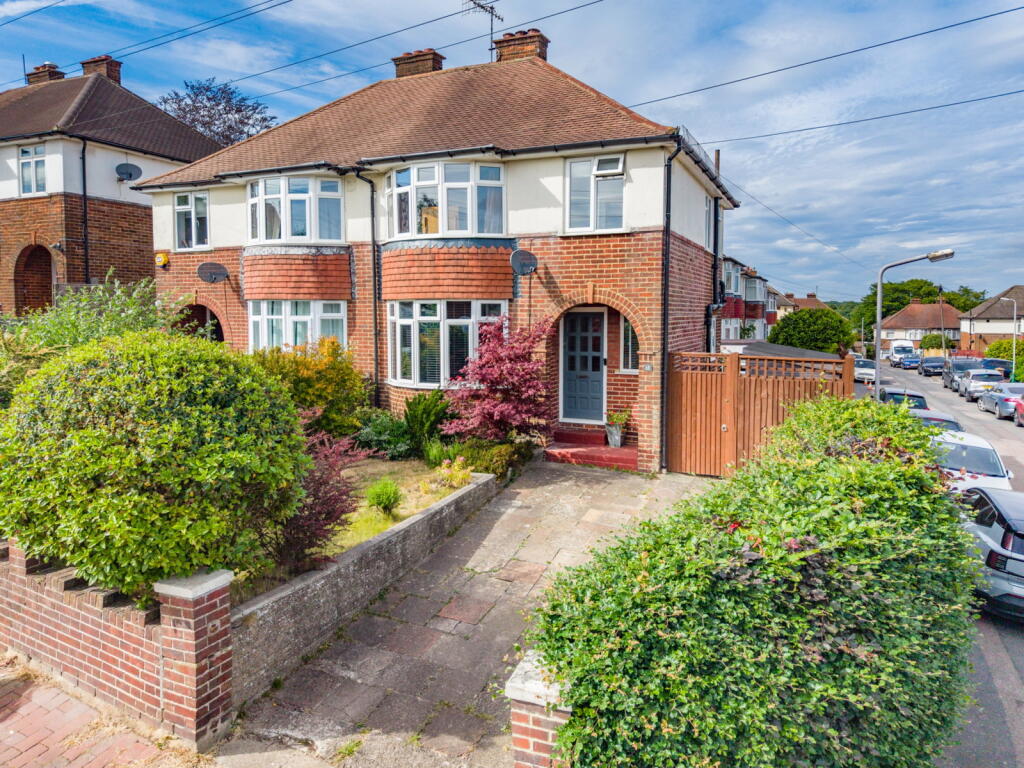 Main image of property: Highfield Road, Tunbridge Wells, TN4 9BA