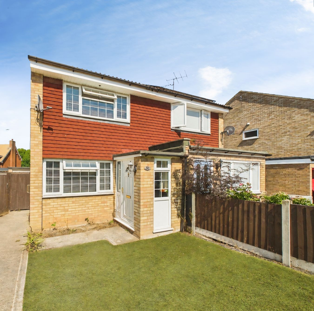 Main image of property: Kipling Close, Hitchin, SG4