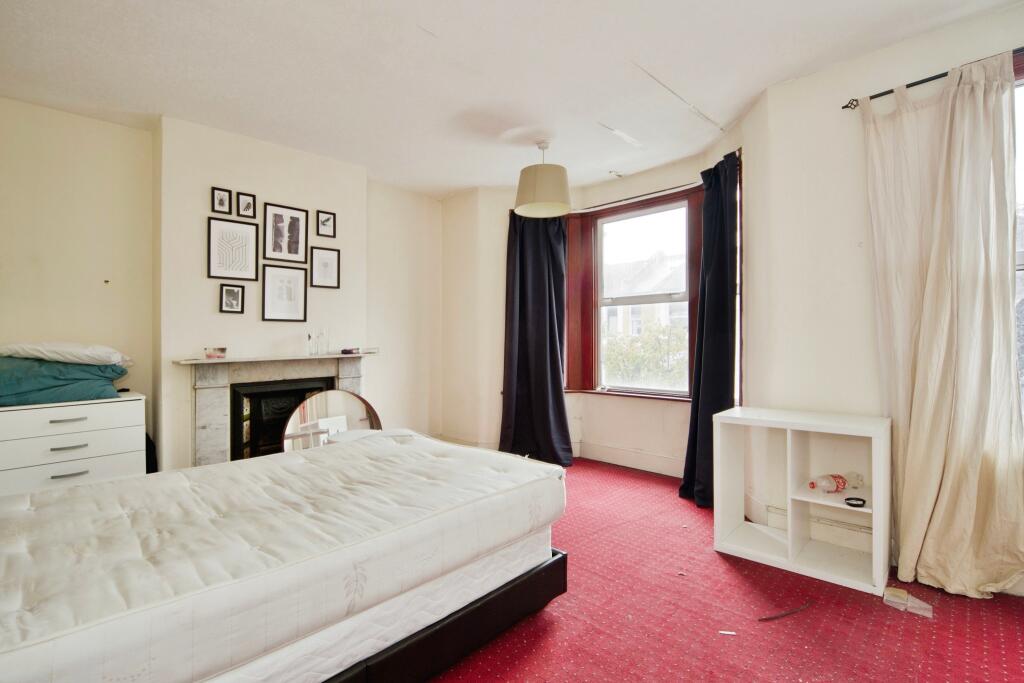 House in London, Walthamstow Village, Leyton - View 4