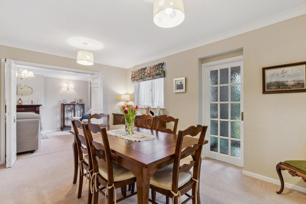 Park Avenue, Little Paxton, St Neots, PE19 photo 3