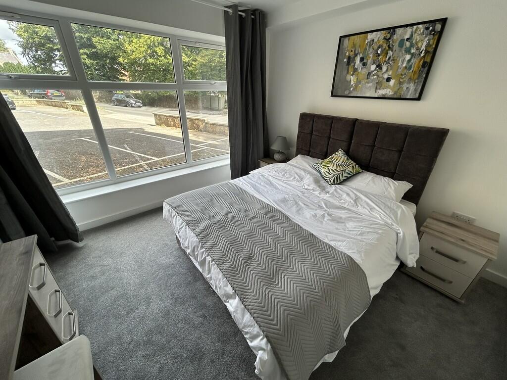 Vallis Road, Vallis House - View 5