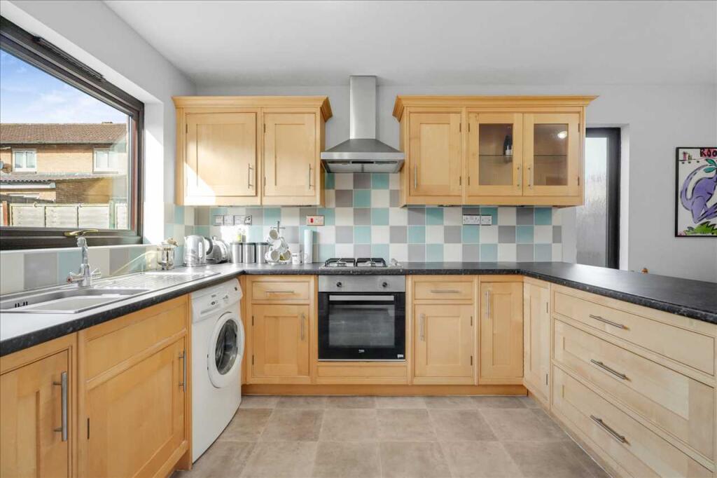 Breamore Court, Great Holm, Milton Keynes photo 2