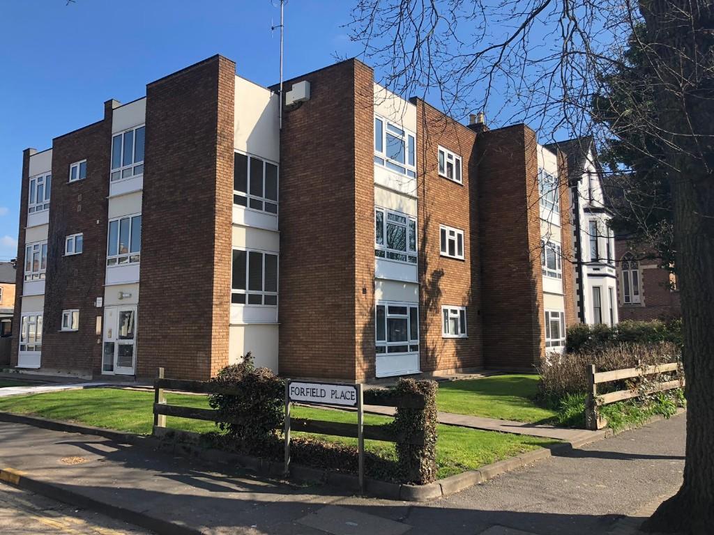 Main image of property: Forfield Place, Leamington Spa, Warwickshire, CV31
